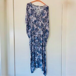 Dress Forum Blue and White Patterned Kaftan